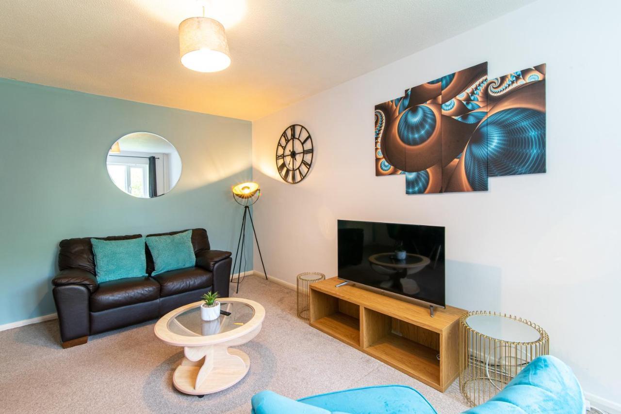 Derby - Willson Avenue Pet Friendly 2 Bedroom Apartment With Parking Exterior foto